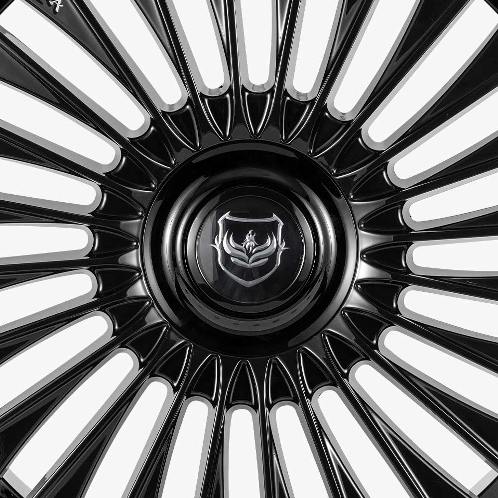 gloss black gianna lusso foating cap detail
